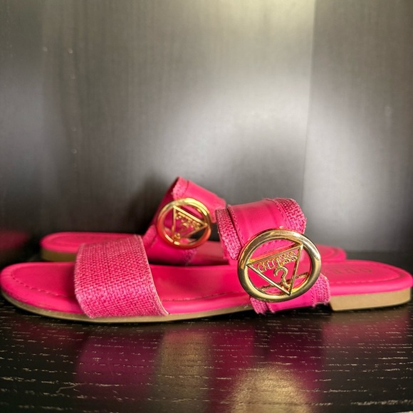 Guess Los Angeles Fuchsia and Gold Logo Flat Sandals - Picture 3 of 7
